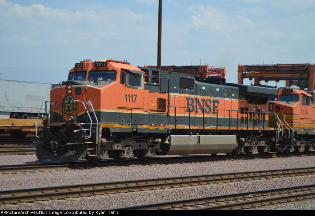 BNSF 1117